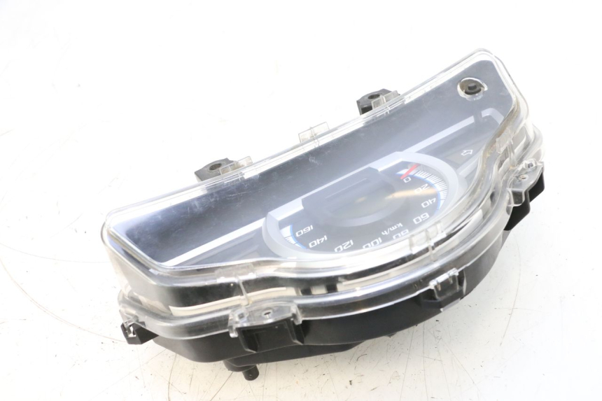 photo de SPEEDOMETER HONDA PCX (JF57/JF64) 125 (2014 - 2018) - High-resolution close-up