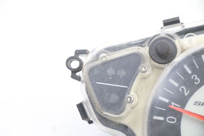 photo de SPEEDOMETER PEUGEOT SPEEDFIGHT 3 LC 2T 50 (2009 - 2015) - Component detail