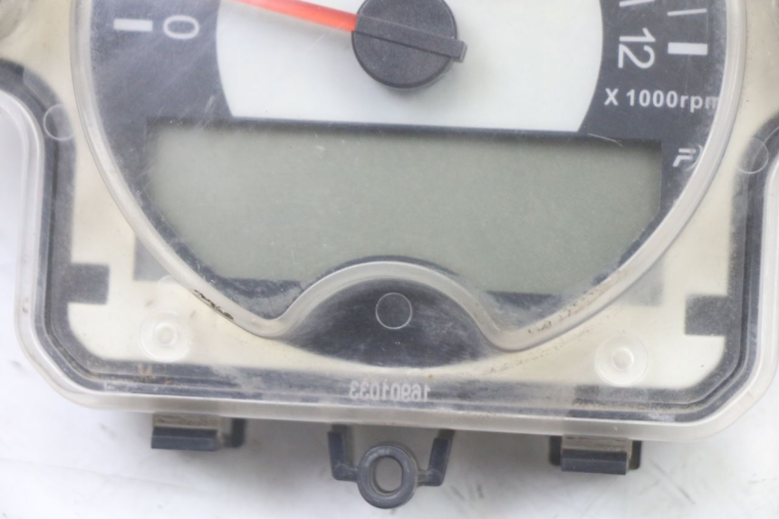 photo de SPEEDOMETER PEUGEOT SPEEDFIGHT 3 LC 2T 50 (2009 - 2015) - Technical close-up