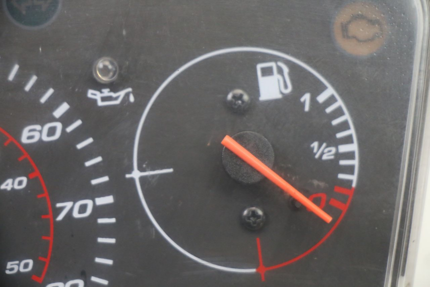 photo de SPEEDOMETER PEUGEOT STREETZONE I 2T 50 (2018 - 2020) - Zoom on usage condition