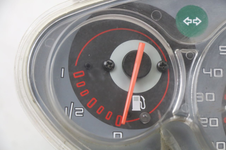 photo de SPEEDOMETER PIAGGIO NEW TYPHOON 50 (2010 - 2017) - Component detail