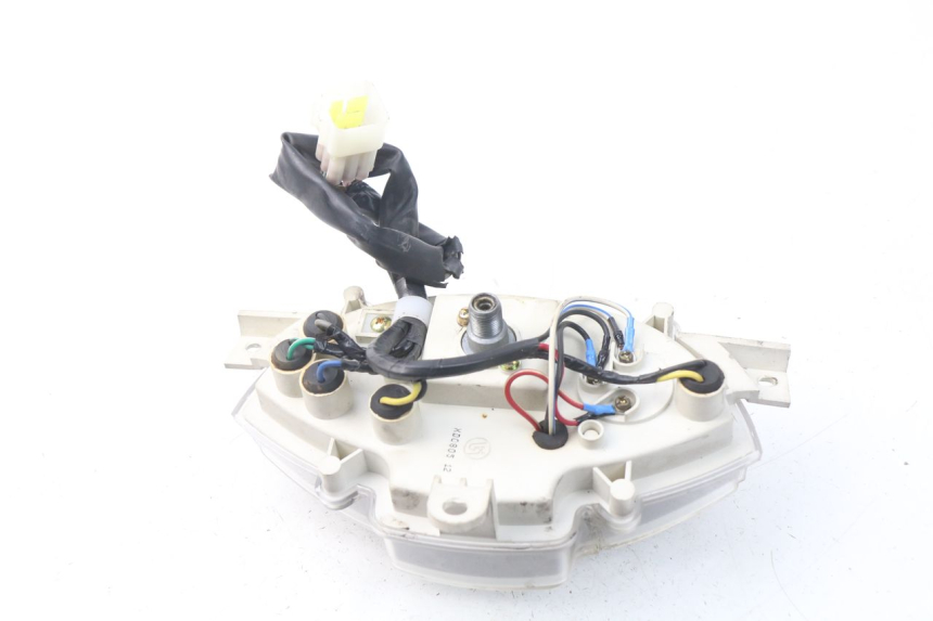 photo de SPEEDOMETER KEEWAY PIXEL 50 (2008 - 2011) - Fixing points details