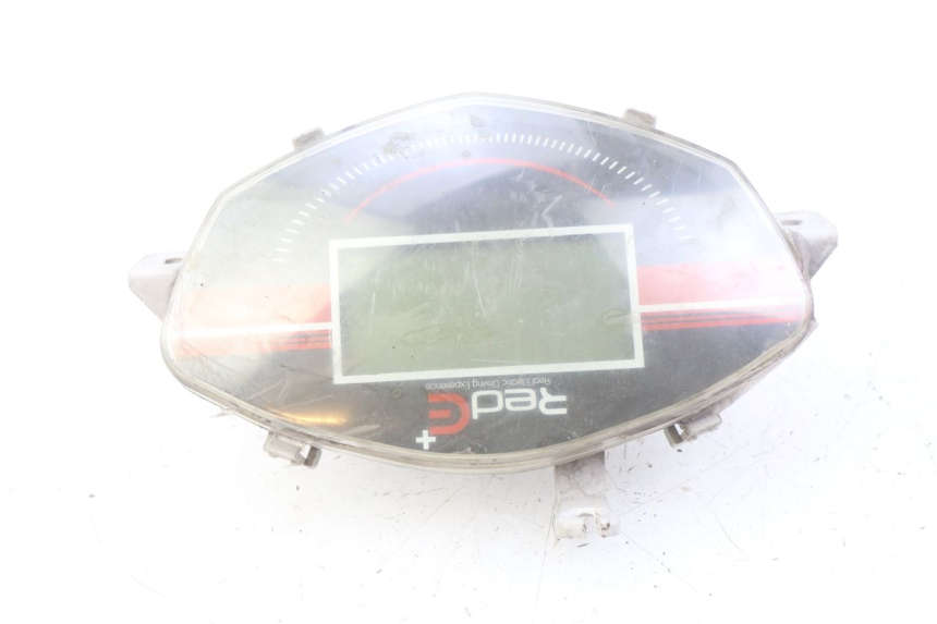 photo de SPEEDOMETER RED ELECTRIC RED E PRO 1 (2017 - 2019) - Component detail