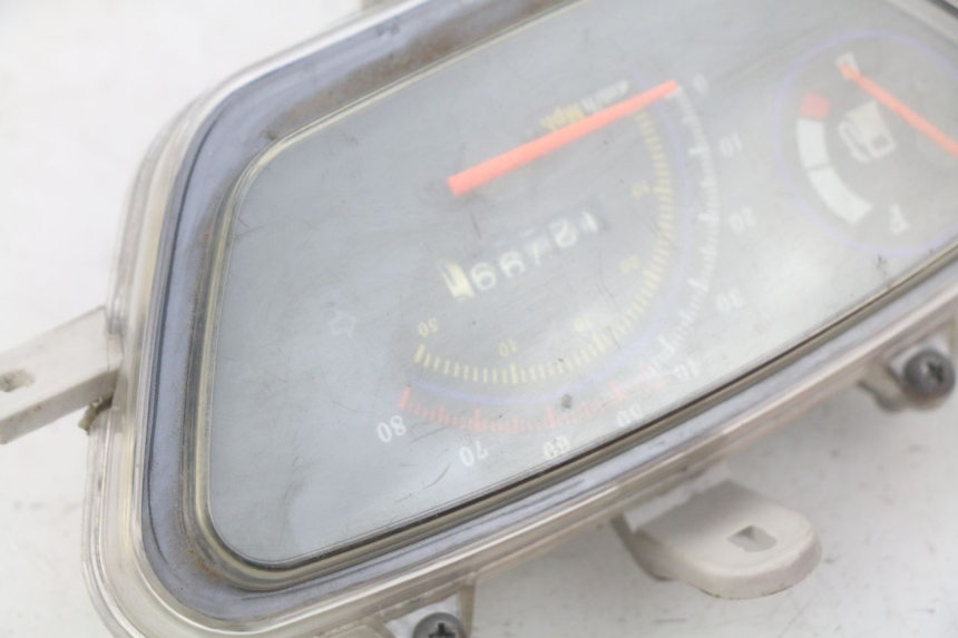 photo de SPEEDOMETER TNT MOTOR ROMA 10' 4T 50 (2007 - 2018) - Zoom on usage condition