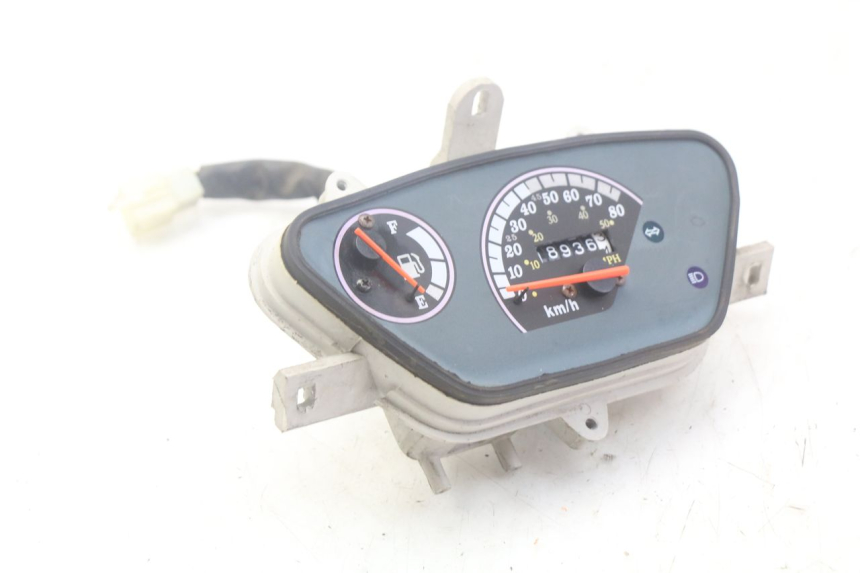 photo de SPEEDOMETER TNT MOTOR ROMA 10' 4T 50 (2007 - 2018) - Main view