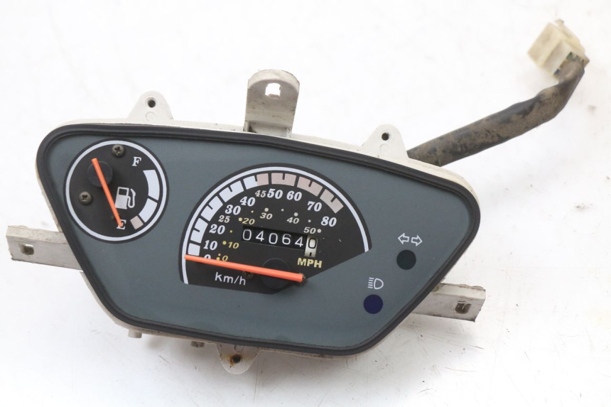 photo de SPEEDOMETER TNT MOTOR ROMA 10' 4T 50 (2007 - 2018) - Main view
