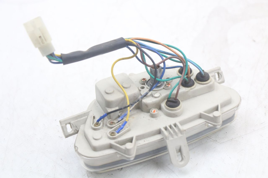 photo de SPEEDOMETER TNT MOTOR ROMA 10' 4T 50 (2007 - 2018) - Fixing points details