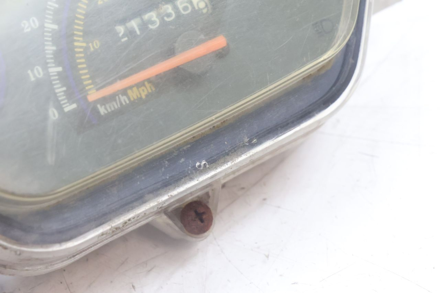 photo de SPEEDOMETER TNT MOTOR ROMA 10' 4T 50 (2007 - 2018) - Alternative perspective