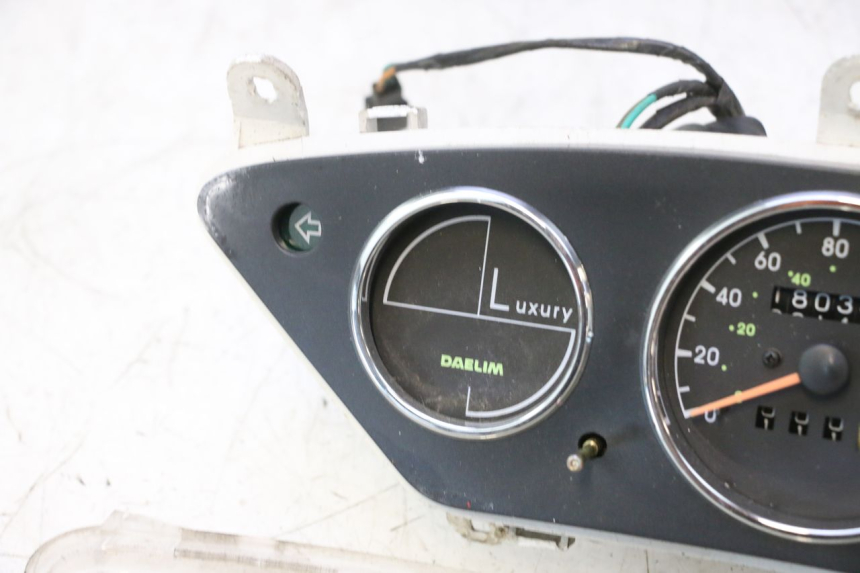 photo de SPEEDOMETER DAELIM S2 125 (2006 - 2007) - Detailed visual inspection