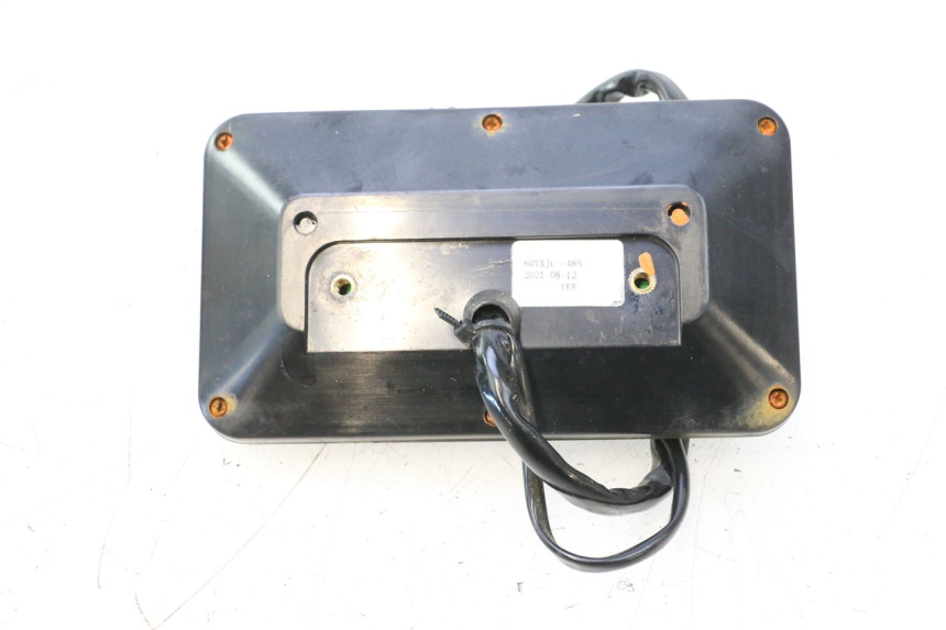 photo de SPEEDOMETER BAIKU SAKURA 1 (2021 - 2025) - Surface and material condition