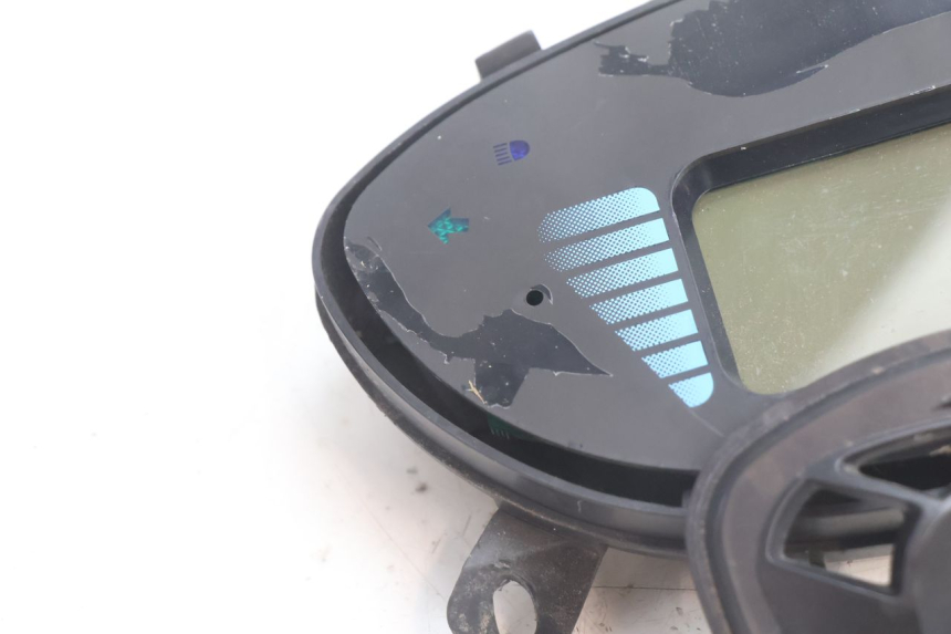 photo de SPEEDOMETER JM MOTORS SANTANA EVO 50 (2024 - 2026) - Fixing points details