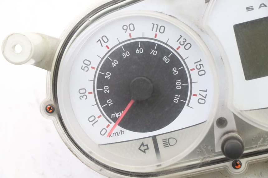 photo de SPEEDOMETER PEUGEOT SATELIS COMPRESSOR K15 125 (2006 - 2009) - Component detail