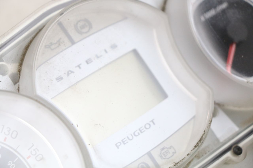 photo de SPEEDOMETER PEUGEOT SATELIS 125 (2010 - 2012) - Component zoom