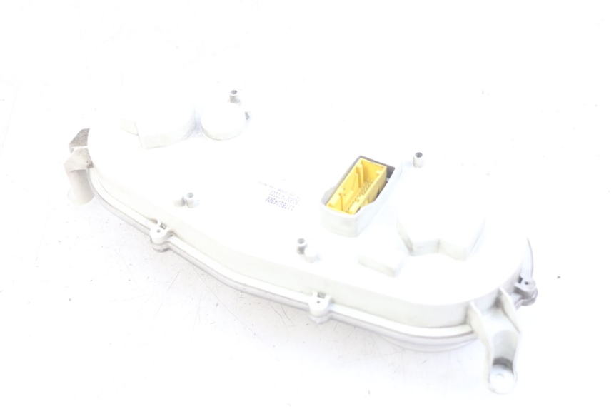 photo de SPEEDOMETER PEUGEOT SATELIS 125 (2006 - 2009) - Product overview