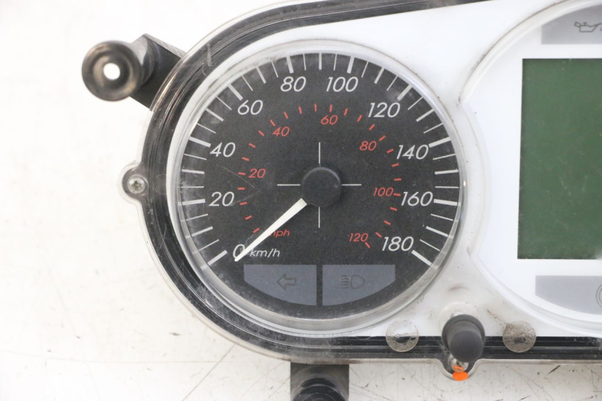 photo de SPEEDOMETER PEUGEOT SATELIS 125 (2013 - 2018) - Component zoom