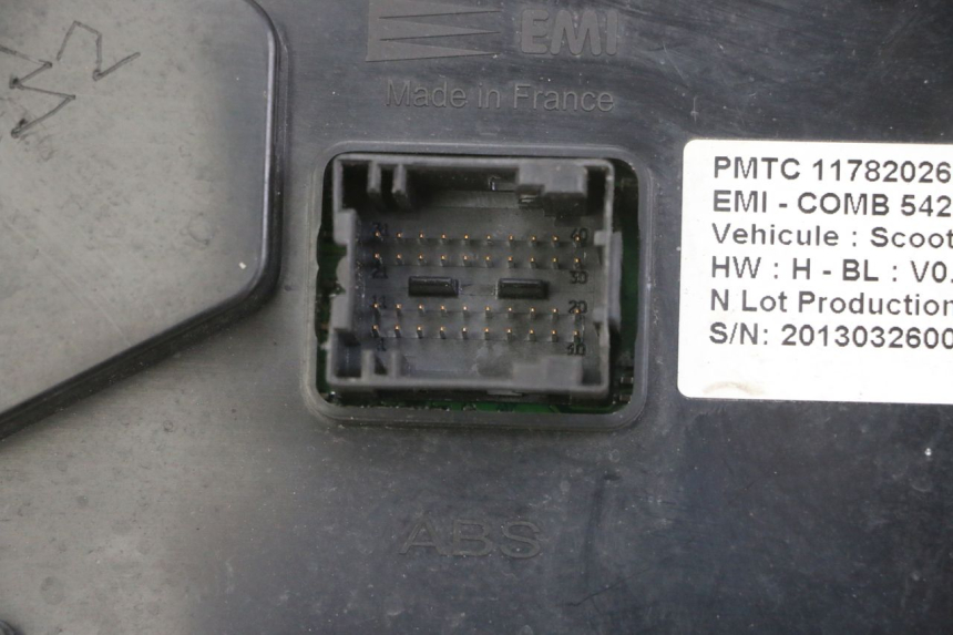 photo de SPEEDOMETER PEUGEOT SATELIS 125 (2013 - 2018) - Product overview