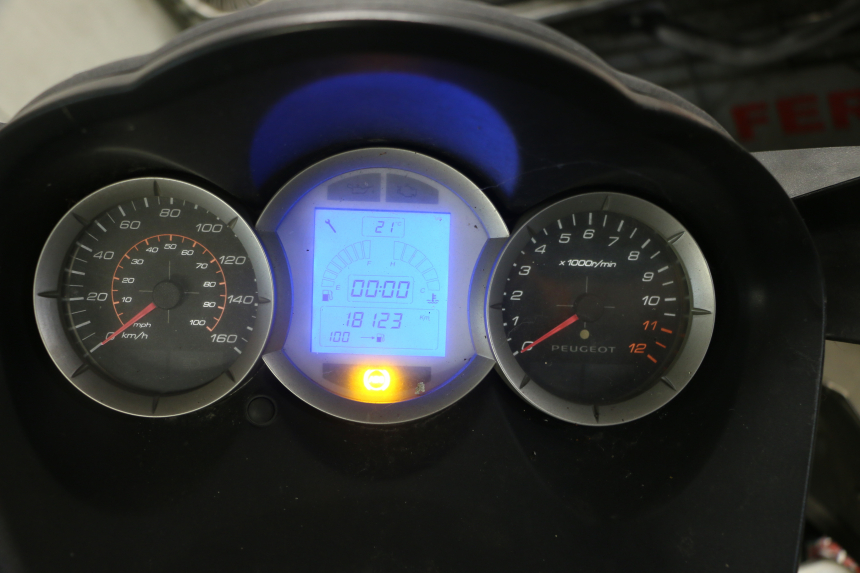 photo de SPEEDOMETER PEUGEOT SATELIS 125 (2013 - 2018) - Product overview