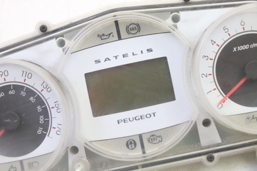 photo de SPEEDOMETER PEUGEOT SATELIS 125 (2006 - 2009) - Alternative perspective