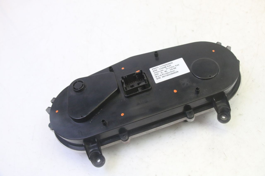 photo de SPEEDOMETER PEUGEOT SATELIS 125 (2013 - 2018) - Surface and material condition