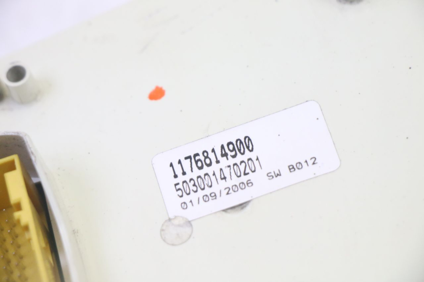 photo de SPEEDOMETER PEUGEOT SATELIS 125 (2006 - 2009) - Additional view of the item