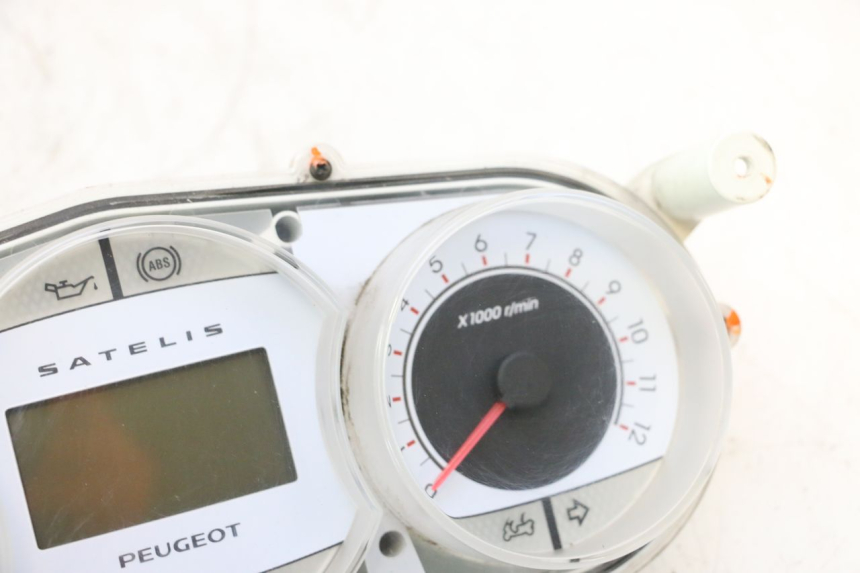 photo de SPEEDOMETER PEUGEOT SATELIS 125 (2006 - 2009) - Supplementary product photo