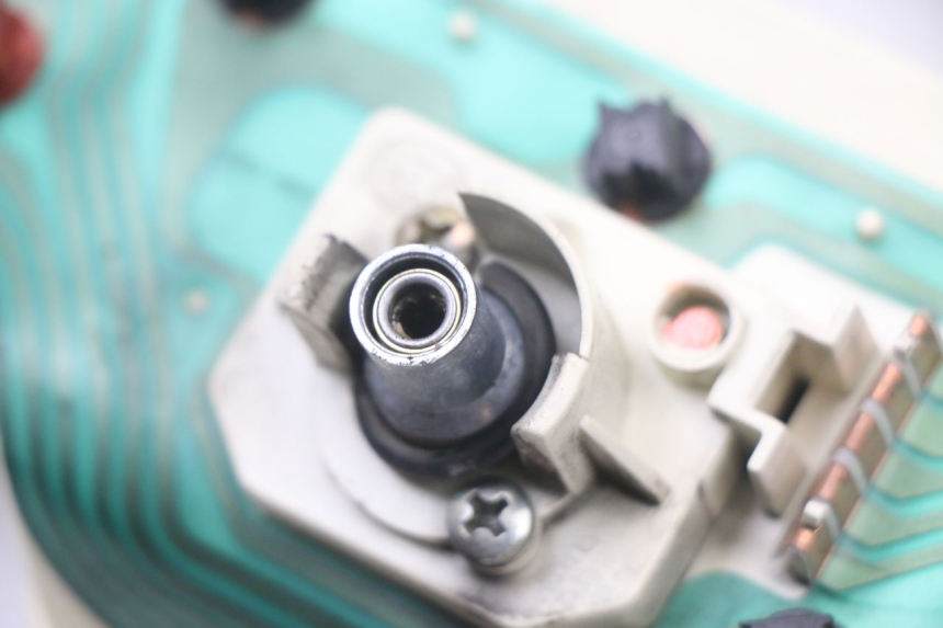 photo de SPEEDOMETER APRILIA SCARABEO GT 125 (1999 - 2007) - Distinctive features