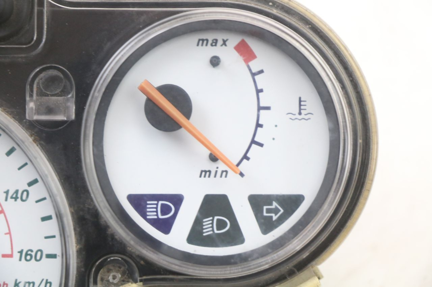 photo de SPEEDOMETER APRILIA SCARABEO GT 125 (1999 - 2007) - Alternative perspective