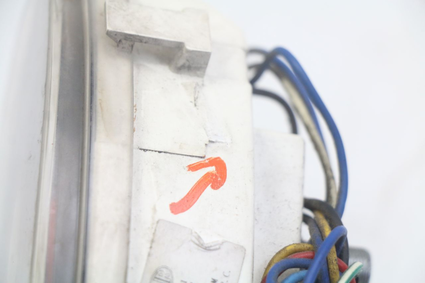 photo de SPEEDOMETER APRILIA SCARABEO 100 (2003 - 2012) - Zoom on usage condition