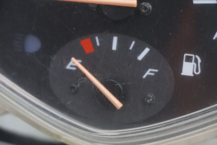 photo de SPEEDOMETER HONDA SCV LEAD 100 (2003 - 2007) - Zoom on usage condition