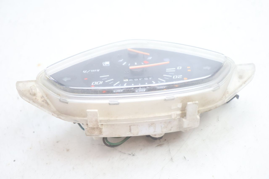 photo de SPEEDOMETER HONDA SCV LEAD 100 (2003 - 2007) - Technical close-up