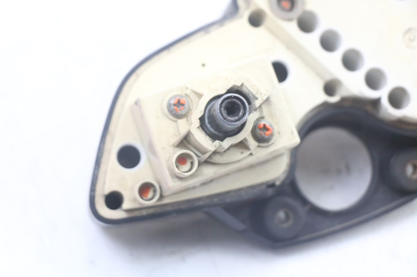 photo de SPEEDOMETER DERBI SENDA SM X-TREME 50 (2006 - 2010) - Surface and material condition