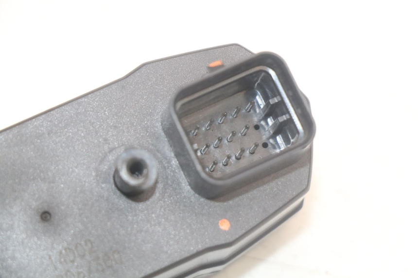 photo de SPEEDOMETER SHERCO SM-R 50 (2013 - 2017) - Surface and material condition