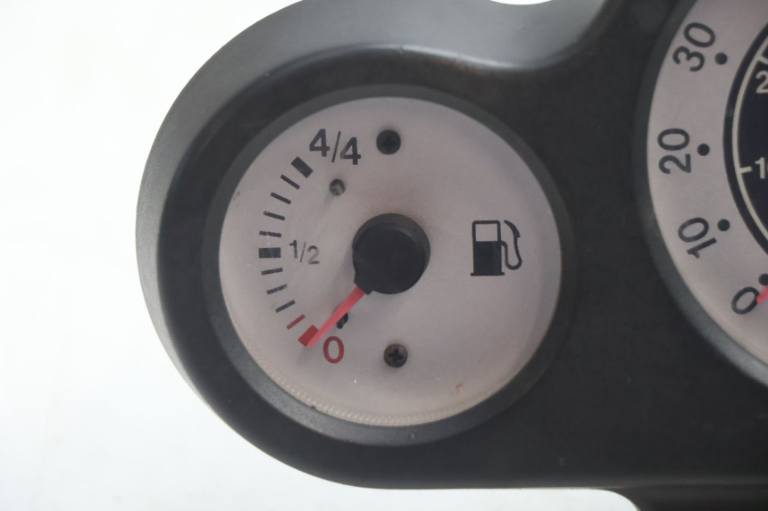 photo de SPEEDOMETER PEUGEOT SPEEDFIGHT 2 AC 50 (2000 - 2009) - Component detail
