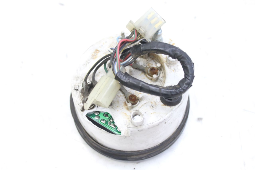 photo de SPEEDOMETER TRIUMPH SPRINT ST 955 (1999 - 2001) - Technical close-up