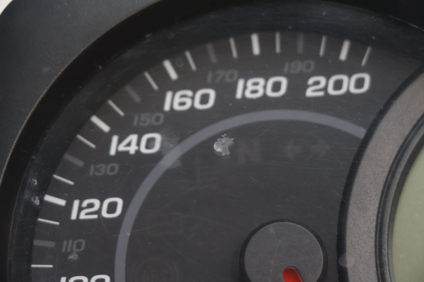 photo de SPEEDOMETER CAN-AM SPYDER RS 1000 (2008 - 2012) - Technical close-up