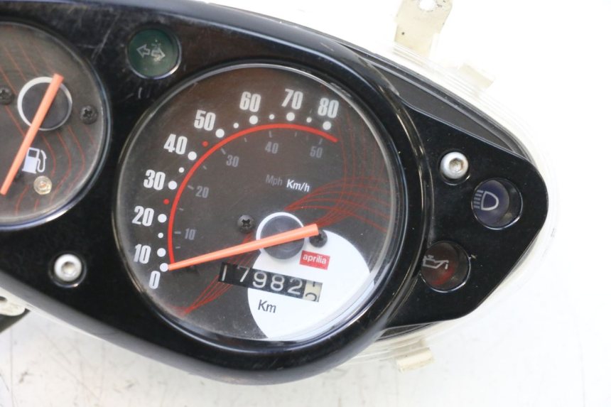 photo de SPEEDOMETER APRILIA SR MOTARD 50 (2012 - 2018) - Product overview