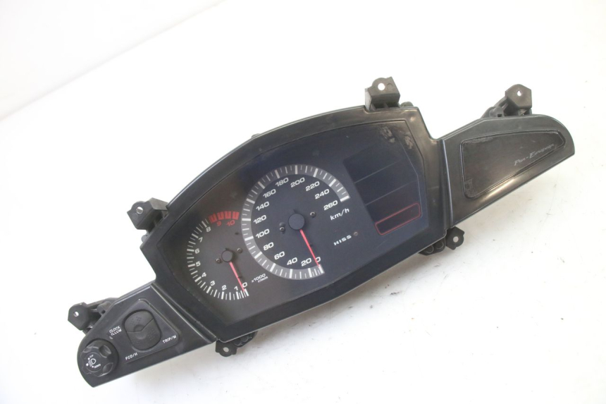 photo de SPEEDOMETER HONDA ST PAN EUROPEAN 1300 (2002 - 2013) - Main view