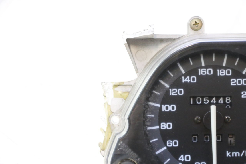photo de SPEEDOMETER HONDA ST PAN EUROPEAN 1100 (1990 - 2002) - High-resolution close-up