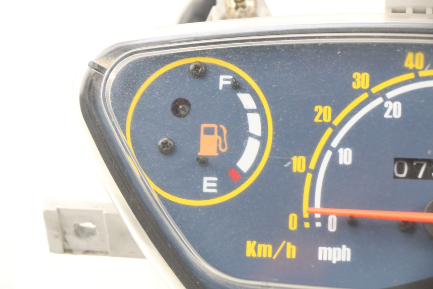 photo de SPEEDOMETER FYM STRADA 50 (2007 - 2014) - Markings and original references