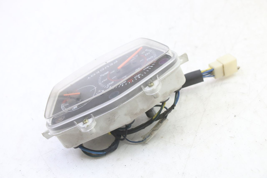 photo de SPEEDOMETER PEUGEOT STREETZONE I 2T 50 (2018 - 2020) - Technical close-up