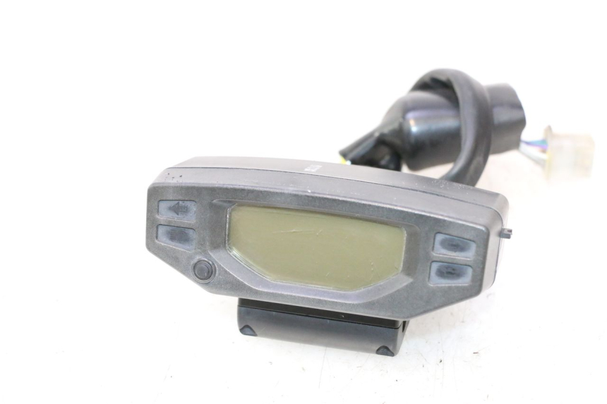 photo de SPEEDOMETER PEUGEOT STREETZONE NAKED 2T 50 (2014 - 2018) - Main view