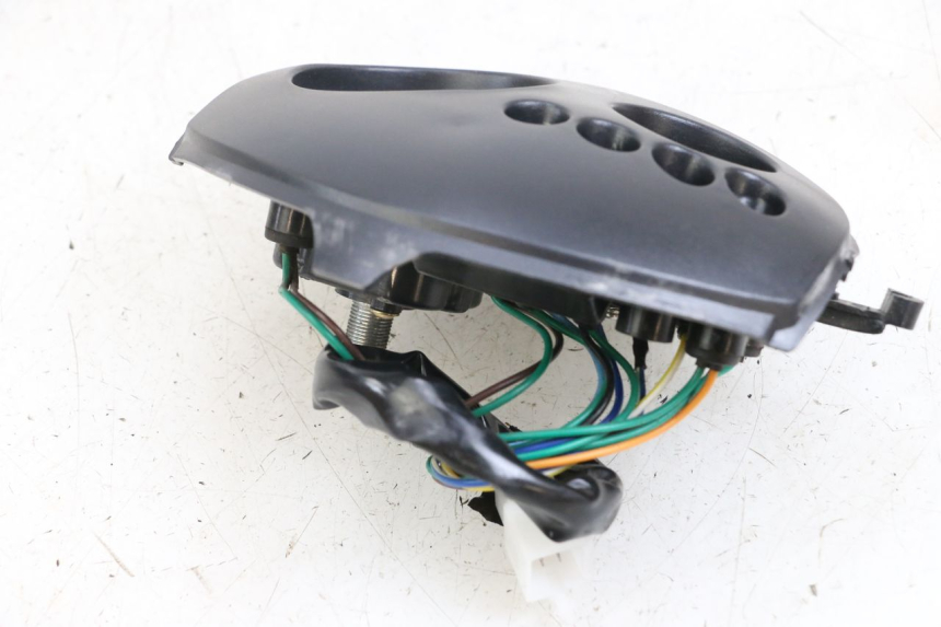 photo de SPEEDOMETER JM MOTORS SUNNY 50 (2017 - 2020) - Fixing points details