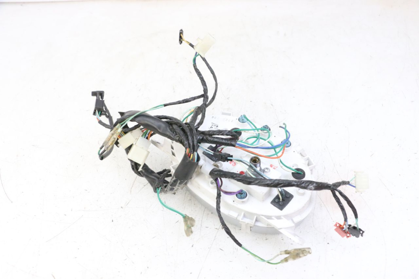 photo de SPEEDOMETER SYM FIDDLE 3 III 50 (2014 - 2020) - Surface and material condition