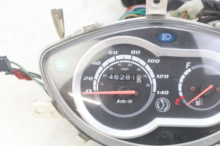 photo de SPEEDOMETER SYM SYMPHONY 125 (2009 - 2015) - High-resolution close-up