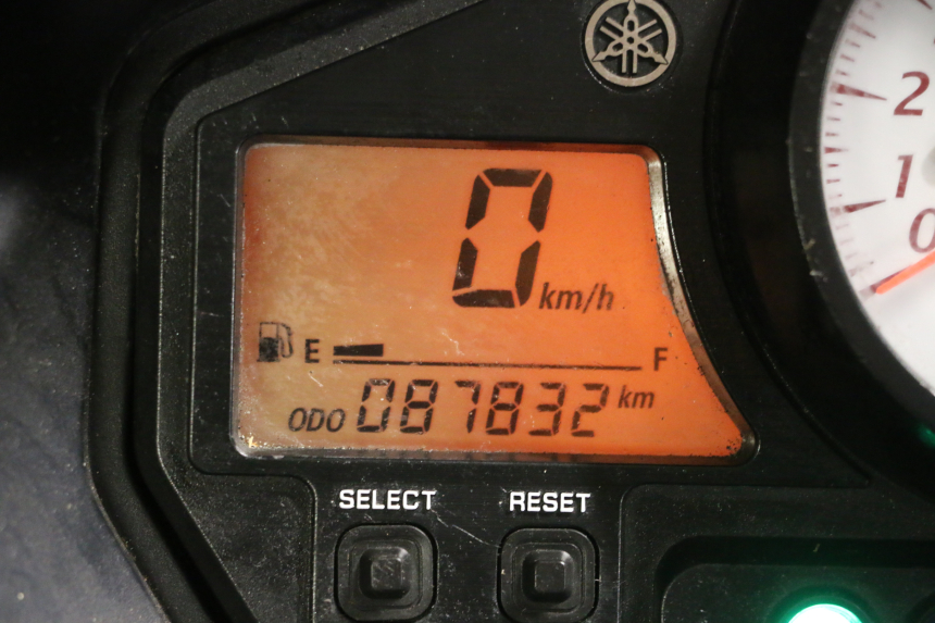 photo de SPEEDOMETER YAMAHA TDM ABS 900 (2002 - 2014) - Technical close-up