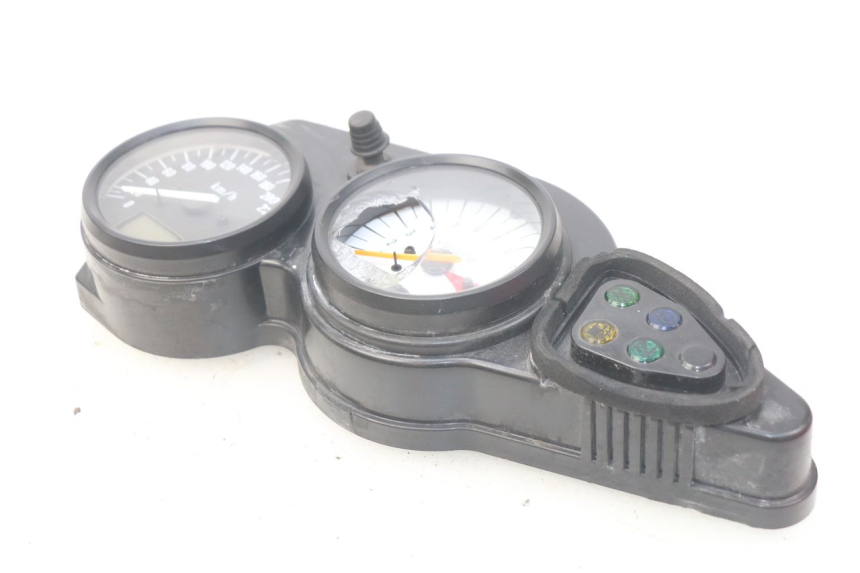 photo de SPEEDOMETER SUZUKI TLS TL S 1000 (1997 - 2001) - Surface and material condition