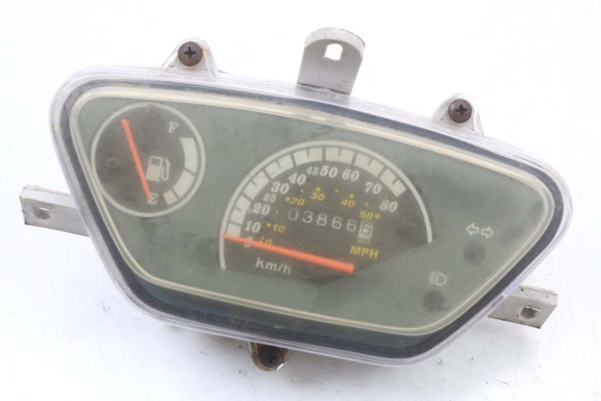 photo de SPEEDOMETER BAOTIAN TRAVEL SPIRIT 50 (2010 - 2012) - Main view