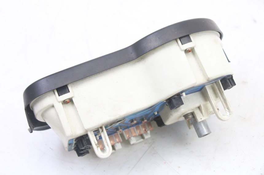 photo de SPEEDOMETER PEUGEOT TREKKER TKR 50 (2005 - 2014) - Fixing points details