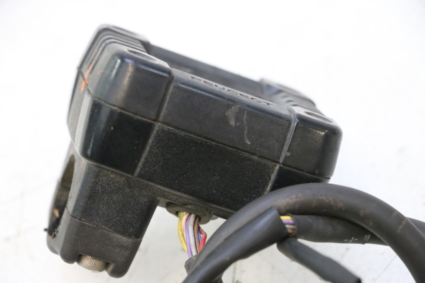 photo de SPEEDOMETER PEUGEOT TREKKER 50 (1995 - 2004) - Markings and original references