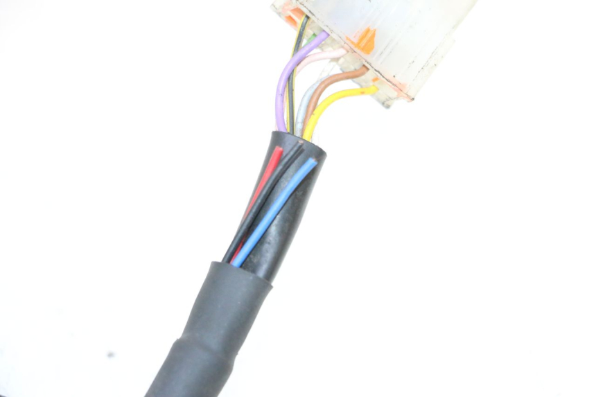 photo de SPEEDOMETER PEUGEOT TREKKER 50 (1995 - 2004) - Additional view of the item